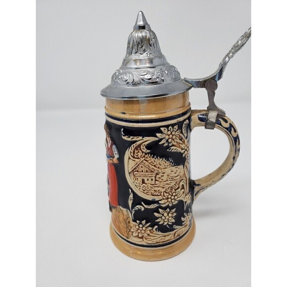 VINTAGE MARZI AND REMY POTTERY LIDDED BEER STEIN 1905 GERMANY - Picture 7 of 12